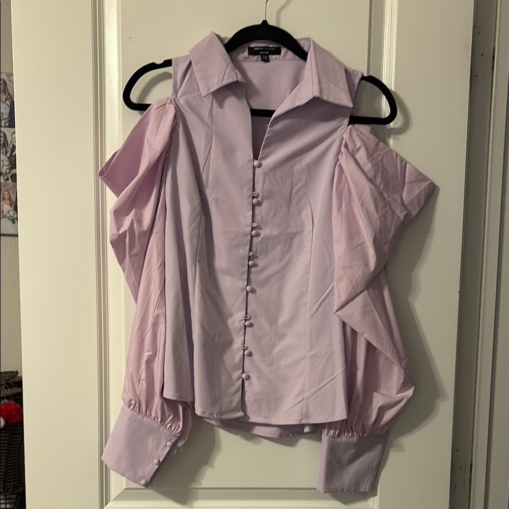 NWOT Lavender Cold Shoulder Blouse - Picture 1 of 2